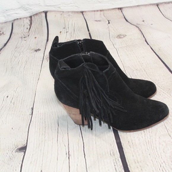 Steve Madden Shoes - Steve Madden suede boots